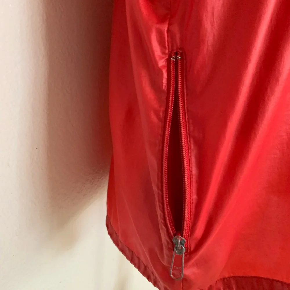 Vintage Izod Lacoste Windbreaker with hoodie, Size XL, color red - Picture 4 of 8